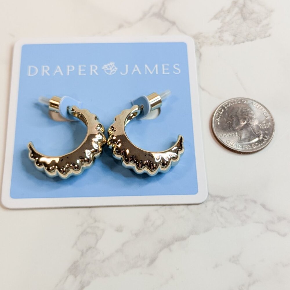 Draper James Ridge Hoop Earrings - Picture 3 of 5